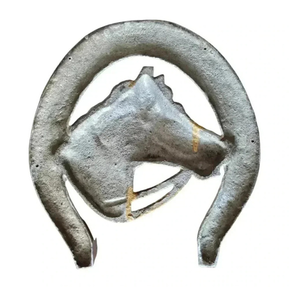 Vintage Horseshoe Wall Art Horse Head Rustic Western Farmhouse Equestrian Decor - Picture 7 of 9